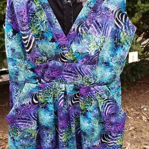 Roz & Ali Dress Fitted Vibrant Shades Size 12 NWT